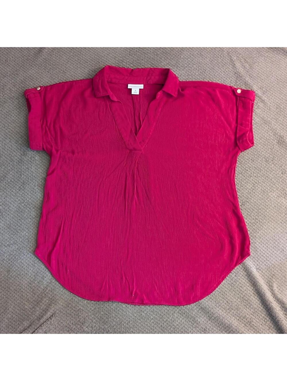 Liz Claiborne Pink Short Sleeve V-Neck Blouse Top Size M